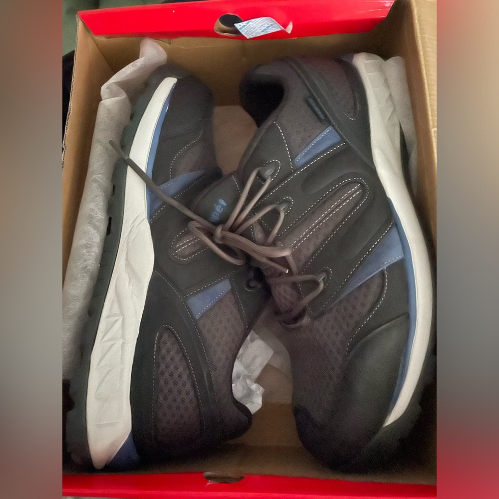 NIB Propet Orthotic Hiking Shoe 16 3E